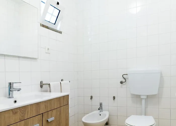 Picos House Lajes do Pico