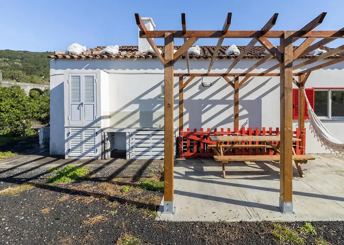 Dom wakacyjny Picos House Lajes do Pico