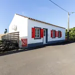 Holiday home Picos House Lajes do Pico