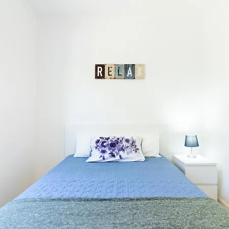 Picos House Ferienhaus Lajes do Pico